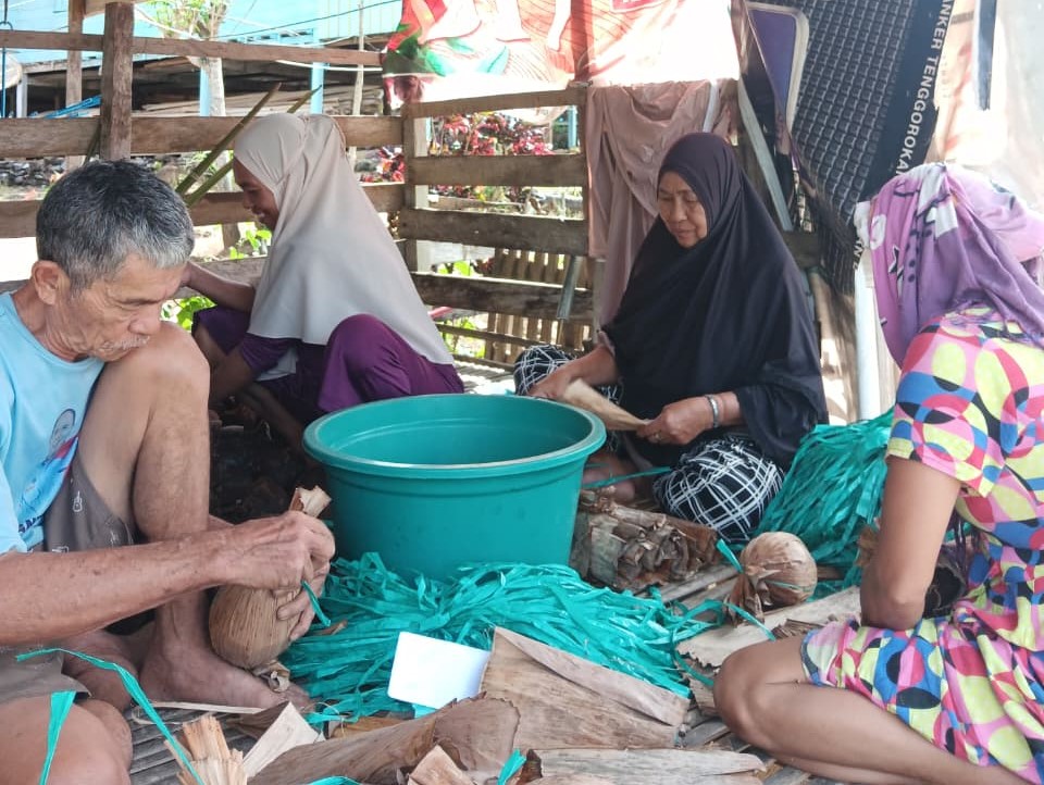 Pembungkusan Gula Aren